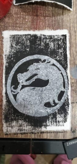 MK logo 2 tone